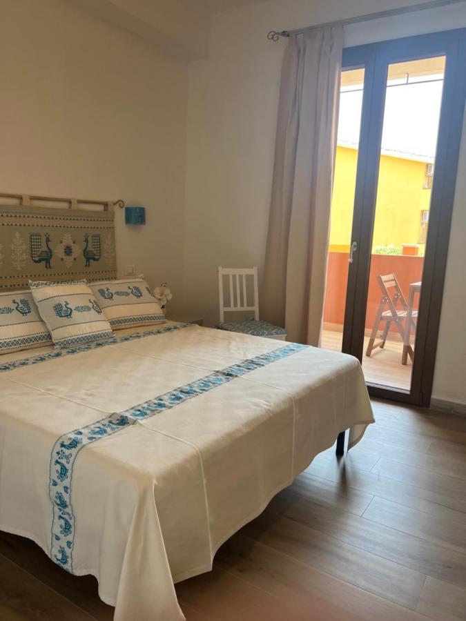 Casa Fanni- Rooms Villasimius Buitenkant foto
